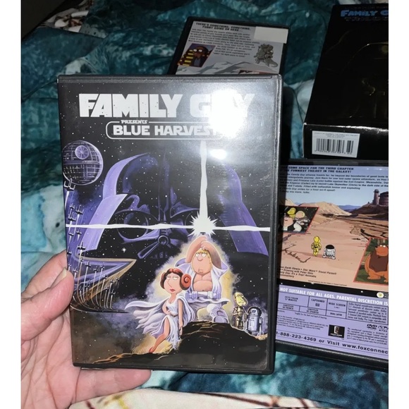The Family Guy Star Wars Trilogy (DVD) - Picture 11 of 16